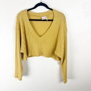 URBAN OUTFITTERS OUT FROM UNDER Yellow Isla Waffle V-Neck Crop Top Size Small